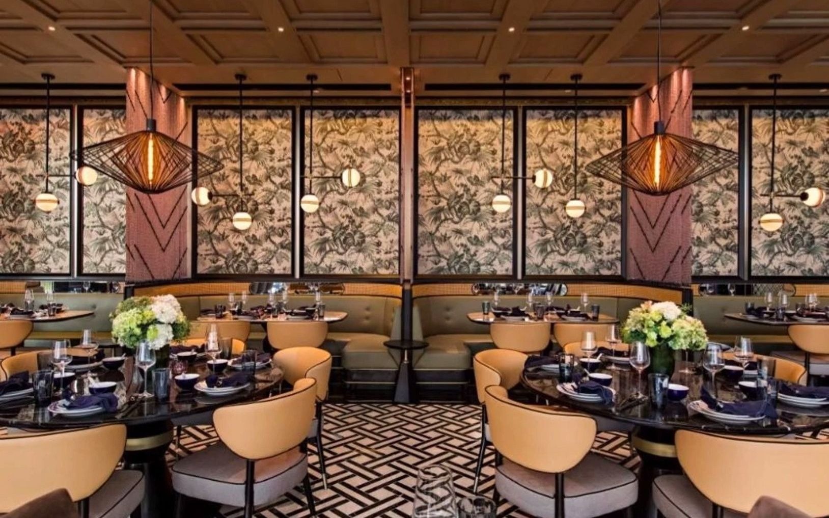 餐飲設(shè)計(jì)：營(yíng)造獨(dú)特氛圍，吸引食客目光